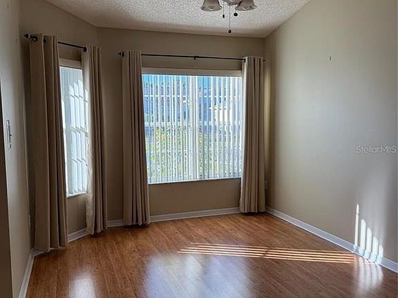 2nd image of 4501 River Ridge Dr