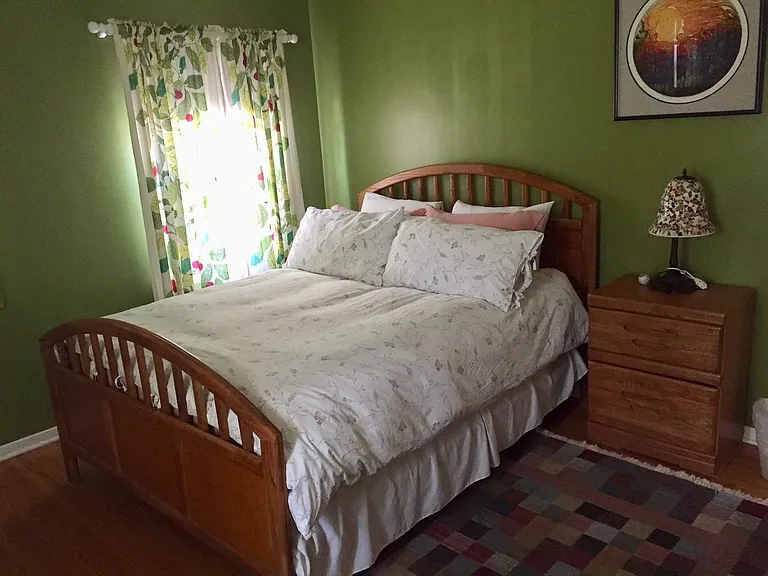 2nd upstairs bedroom