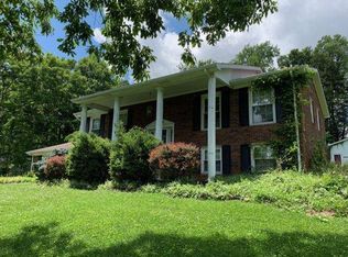 890 Lone Valley Rd, Campbellsville, KY 42718