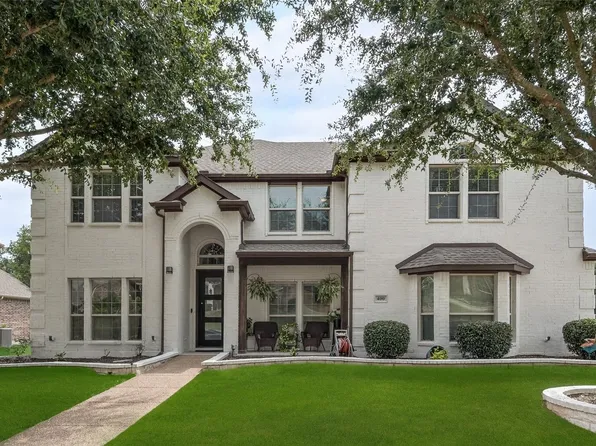 400 Shavano St, Desoto, TX 75115