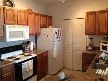 4th image of 8397 38th Street Cir E Unit 207