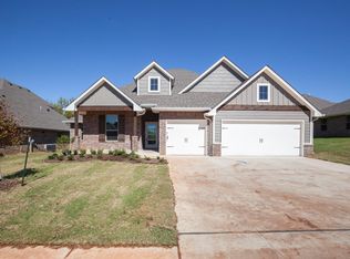 1513 NE 33rd Ter, Moore, OK 73160