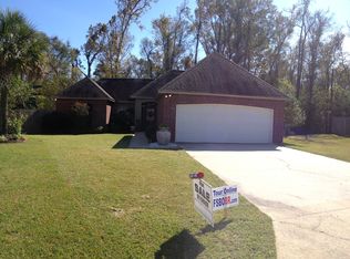 15142 Villa Ct E, Gonzales, LA 70737