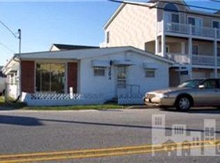 329 N Fort Fisher Blvd, Kure Beach, NC 28449