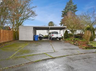 22082 Floral Ave NE, Aurora, OR 97002