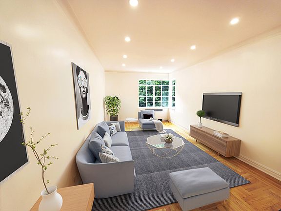 2nd image of 115 Payson Ave APT 4D
