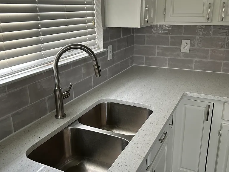 3903 Seville Ln — Photo 7