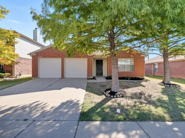 8208 Storm Chaser Dr, Fort Worth, TX 76131