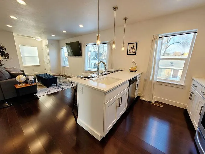 735 E Loveland Ave #2 — Photo 4
