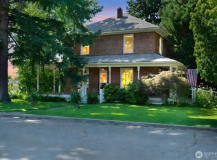 1002 Sherman Ave, Prosser, WA 99350