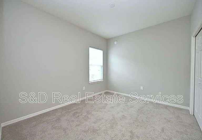 1731 Oceania Ave — Photo 34