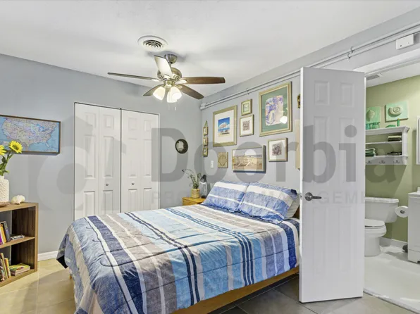 1811 Eastern Dr, Jacksonville Beach, FL 32250