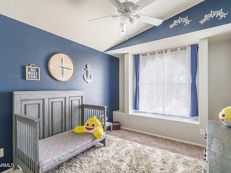 1315 W Escuda Rd — Photo 14