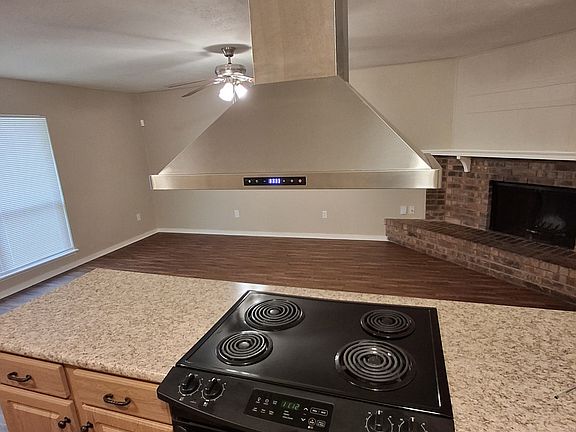 4th image of 510 Cumberland Dr