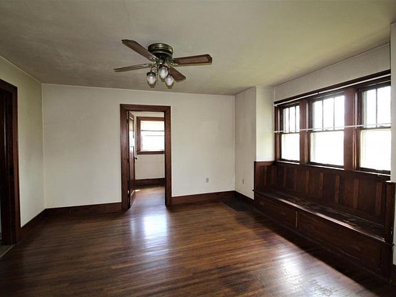 3rd image of 4375 E State Road 26