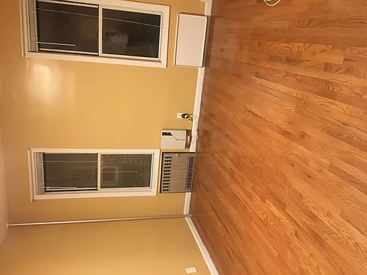 Rented by Voro New York | media 2