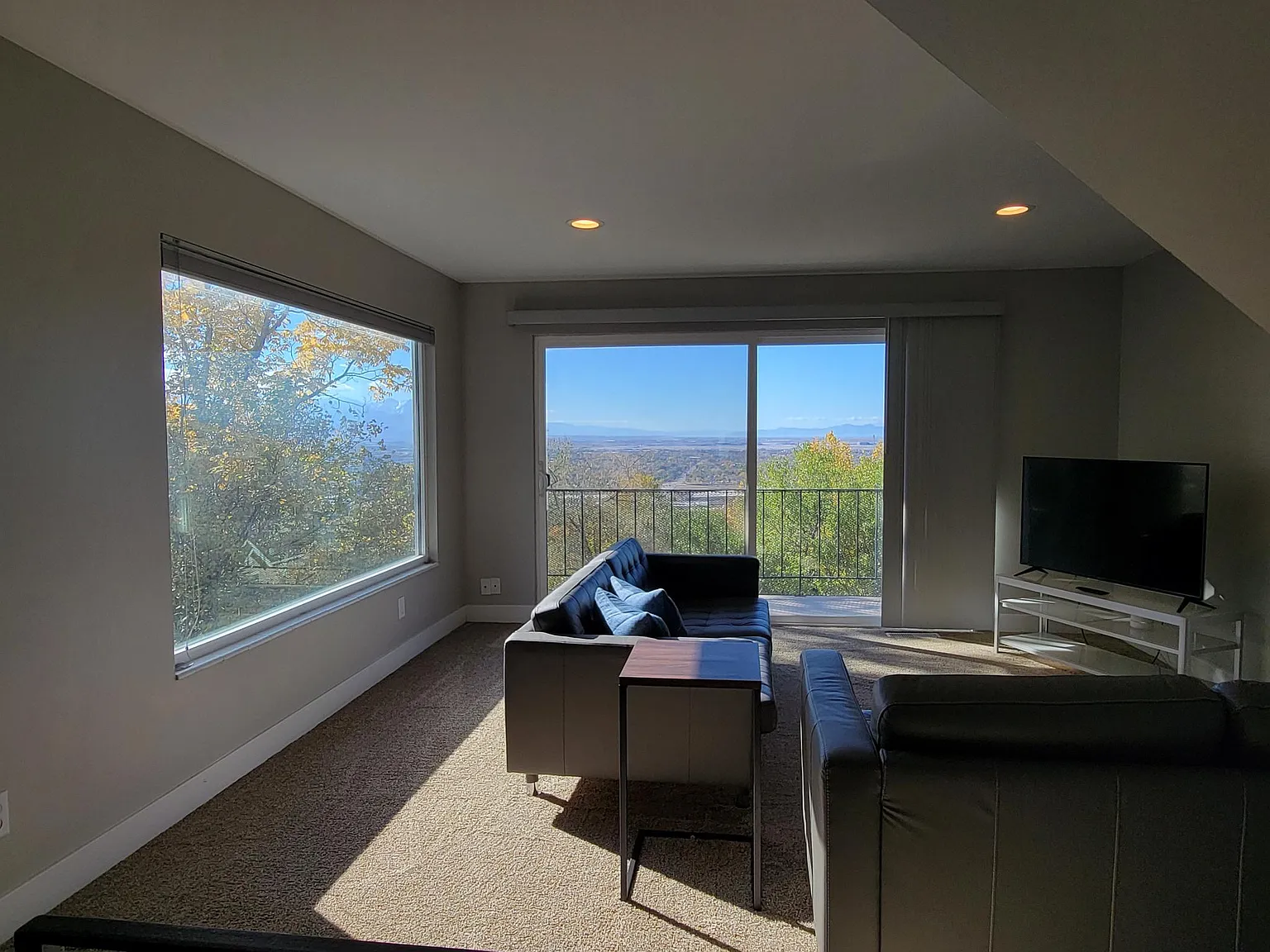 4 bed, 2000 sqft, $900 — Photo 4