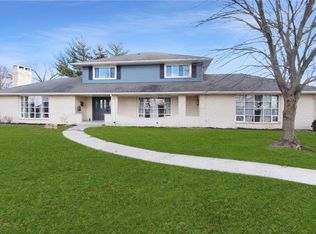 201 Hillcrest, Mattoon, IL 61938