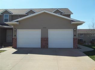 2940 Samuel Ct SW UNIT D, Cedar Rapids, IA 52404