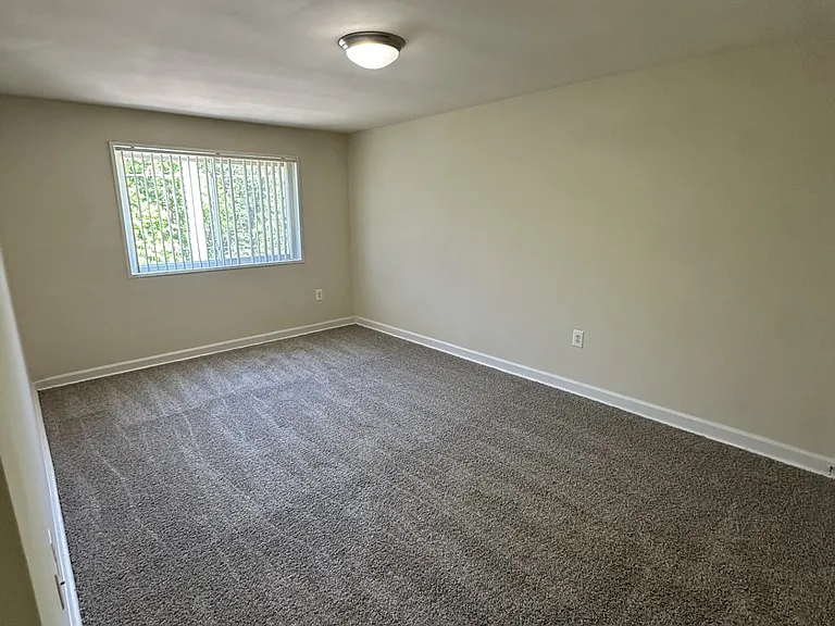Highview Terrace — Photo 42