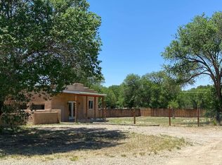 619 Duran Ln, Taos, NM 87571