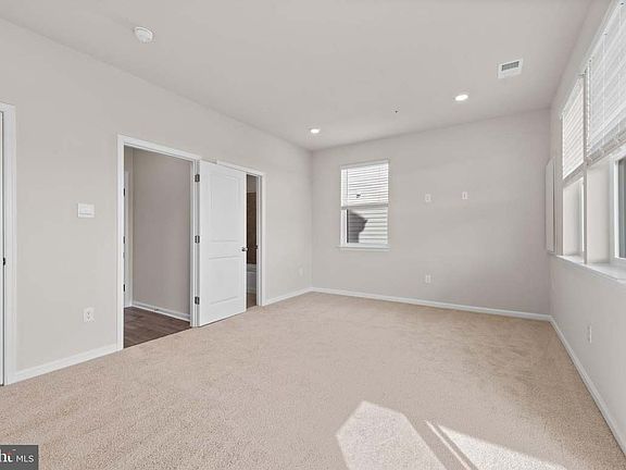 3rd image of 345 Ensemble Way