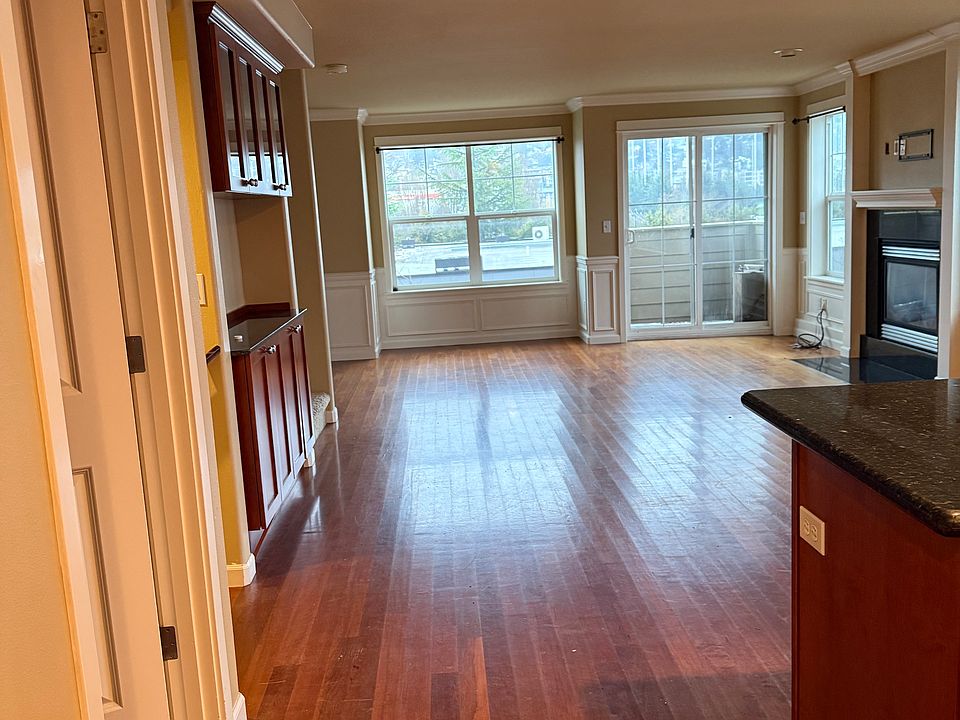 1st image of 3010 21st Ave W #A