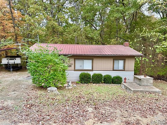 2nd image of 6405 Robin Ln