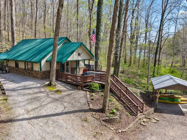 11040 E Purdue Farm Rd, Dubois, IN 47527