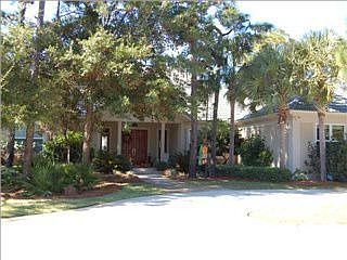 5th image of 1441 Baytowne Ave E