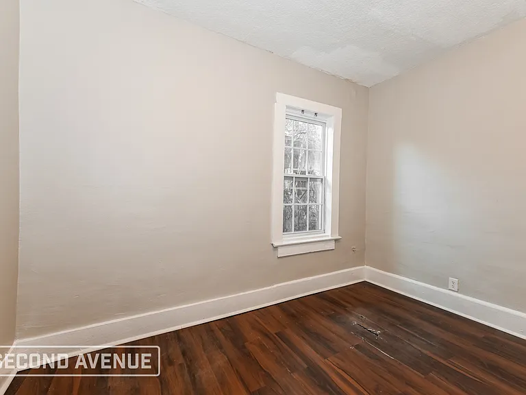 1548 W 23rd St — Photo 13