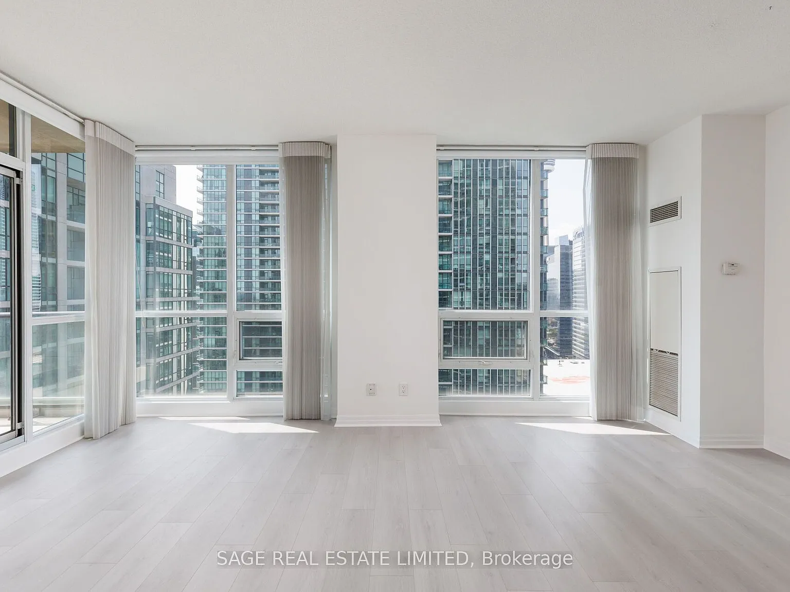 3 bed, $4,000 — Photo 2