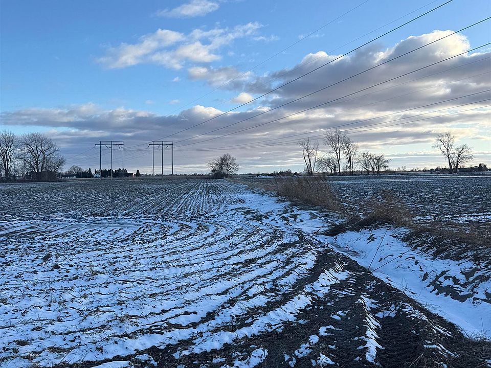 1st image of E Center Rd