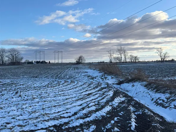 E Center Rd, Essexville, MI 48732