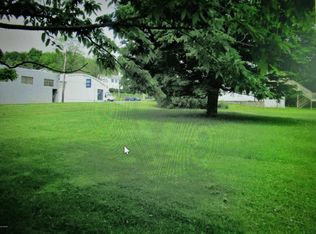 Troy St, Canton, PA 17724