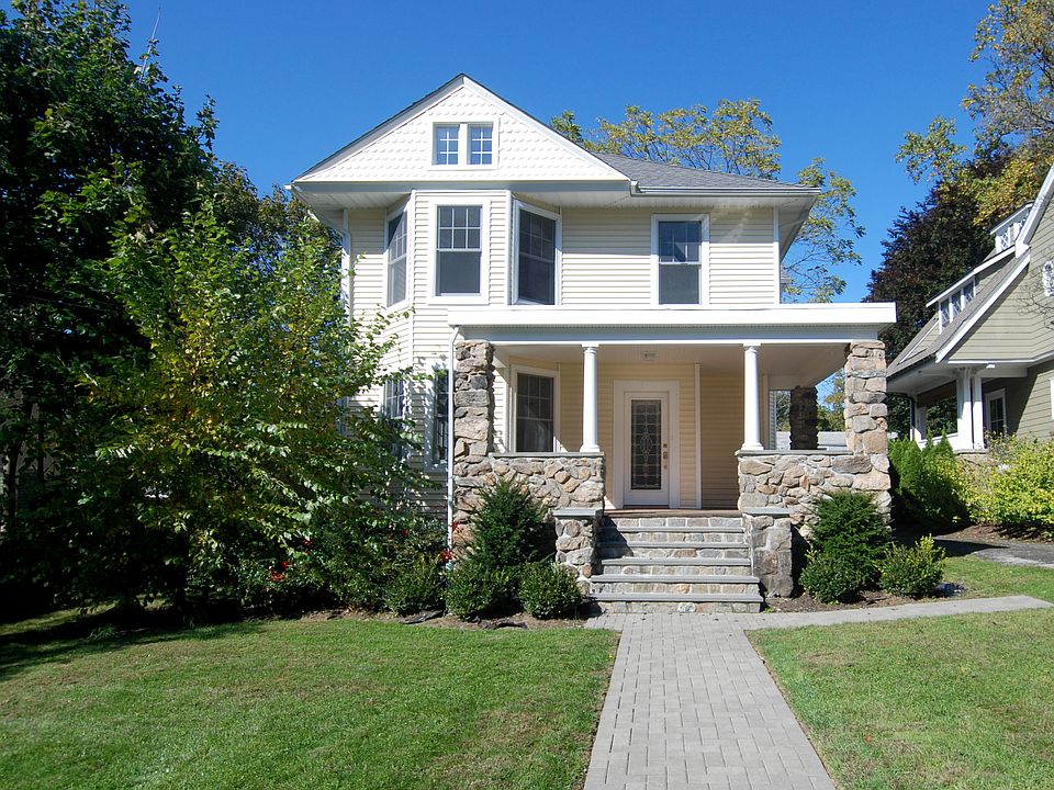 10 Bayard Street