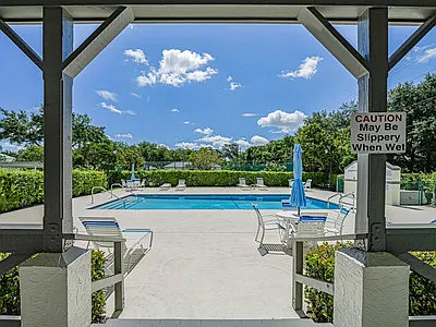 1930 Westhampton Ct — Photo 31