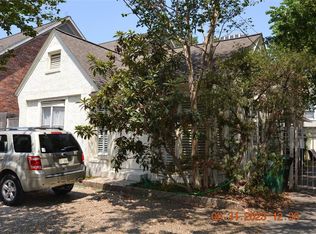 2208 Avalon Pl, Houston, TX 77019