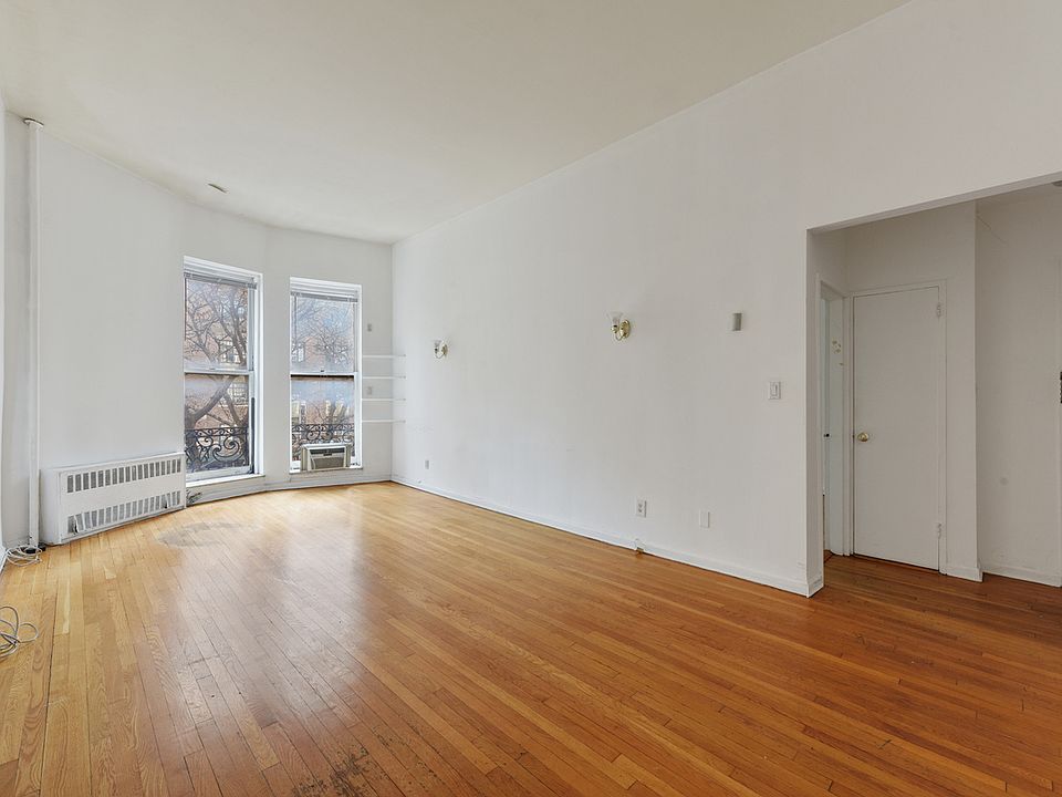 1st image of 43 W 86th St APT 3A