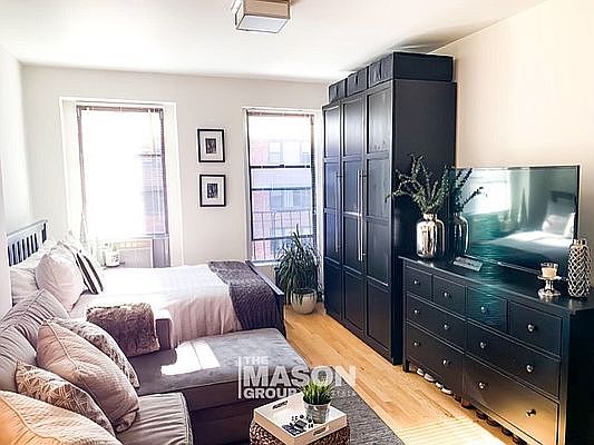 1st image of 535 E 81st St APT 4C