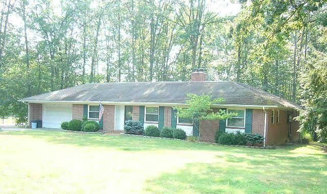 1st image of 2686 Carol Dr
