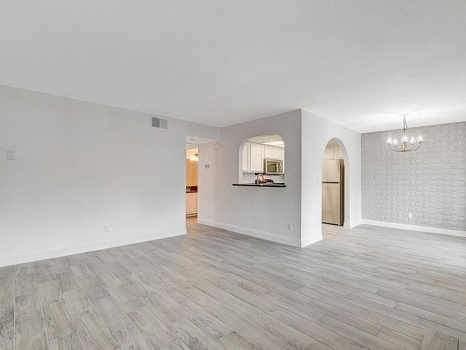 1st image of 6153 W Oakey Blvd APT A