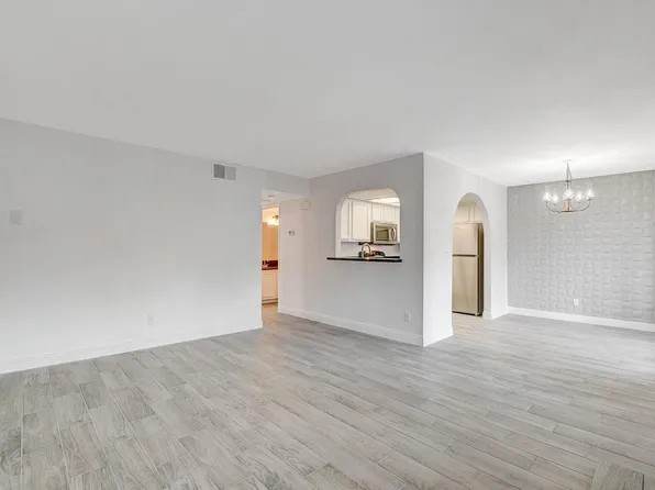 6153 W Oakey Blvd APT A, Las Vegas, NV 89146