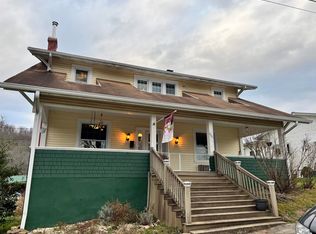 501 N 3rd St, Sutton, WV 26601