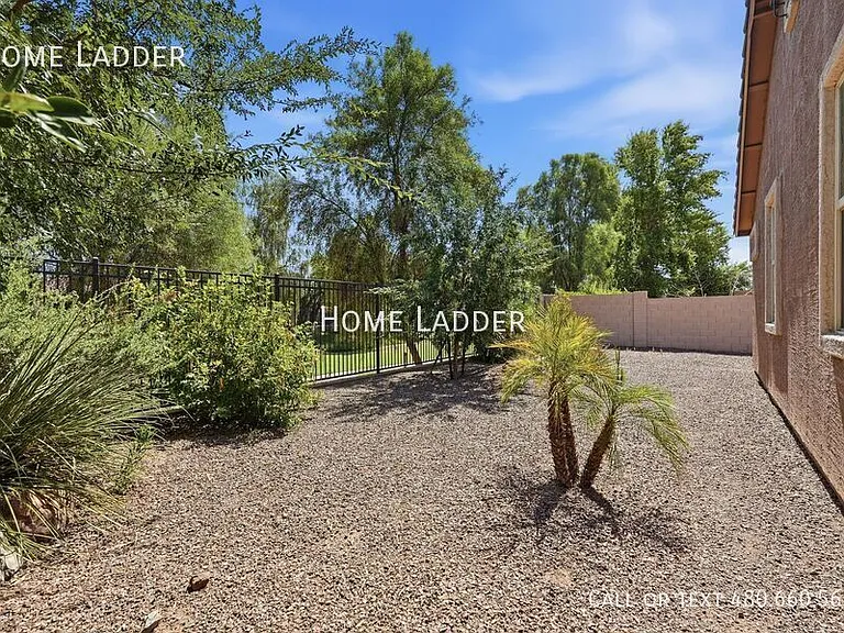 3234 E Dogwood Pl — Photo 37