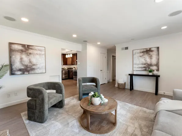 695 Debra St, Livermore, CA 94550