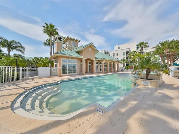 1215 BAY CLUB CIRCLE #1215, TAMPA, FL 33607