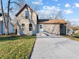 511 13th Ave #A, Orion, IL 61273