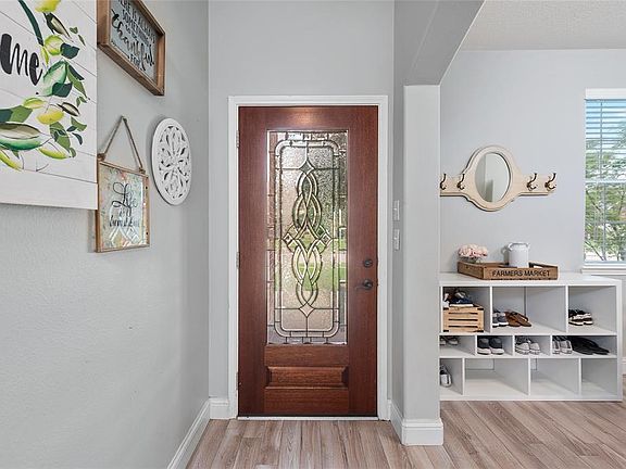 4th image of 4505 Meadow Way Dr