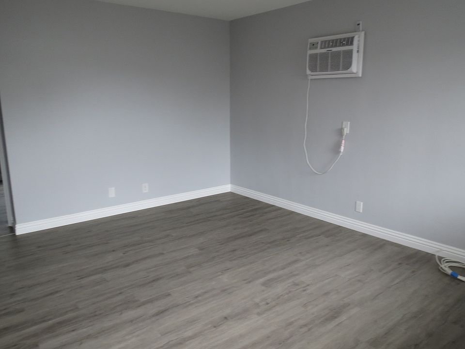 1st image of 9910 Arkansas St